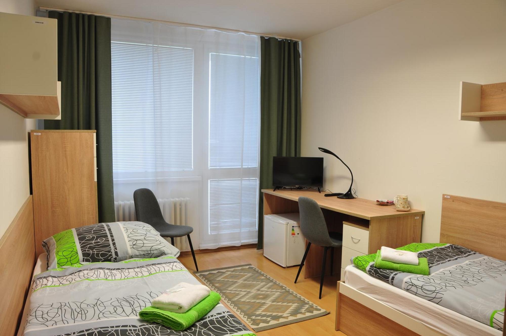 Skolsky Internat Medicka 2 Hotel Košice Eksteriør billede